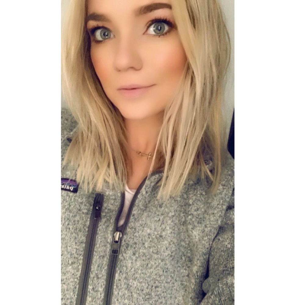 Meet your Posher, Kelly